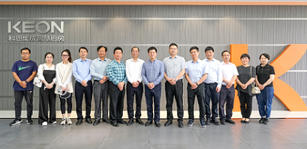 市委常委、統(tǒng)戰(zhàn)部長及嵊紹政協(xié)委員一行領(lǐng)導(dǎo)蒞臨科恩電器考察指導(dǎo)！